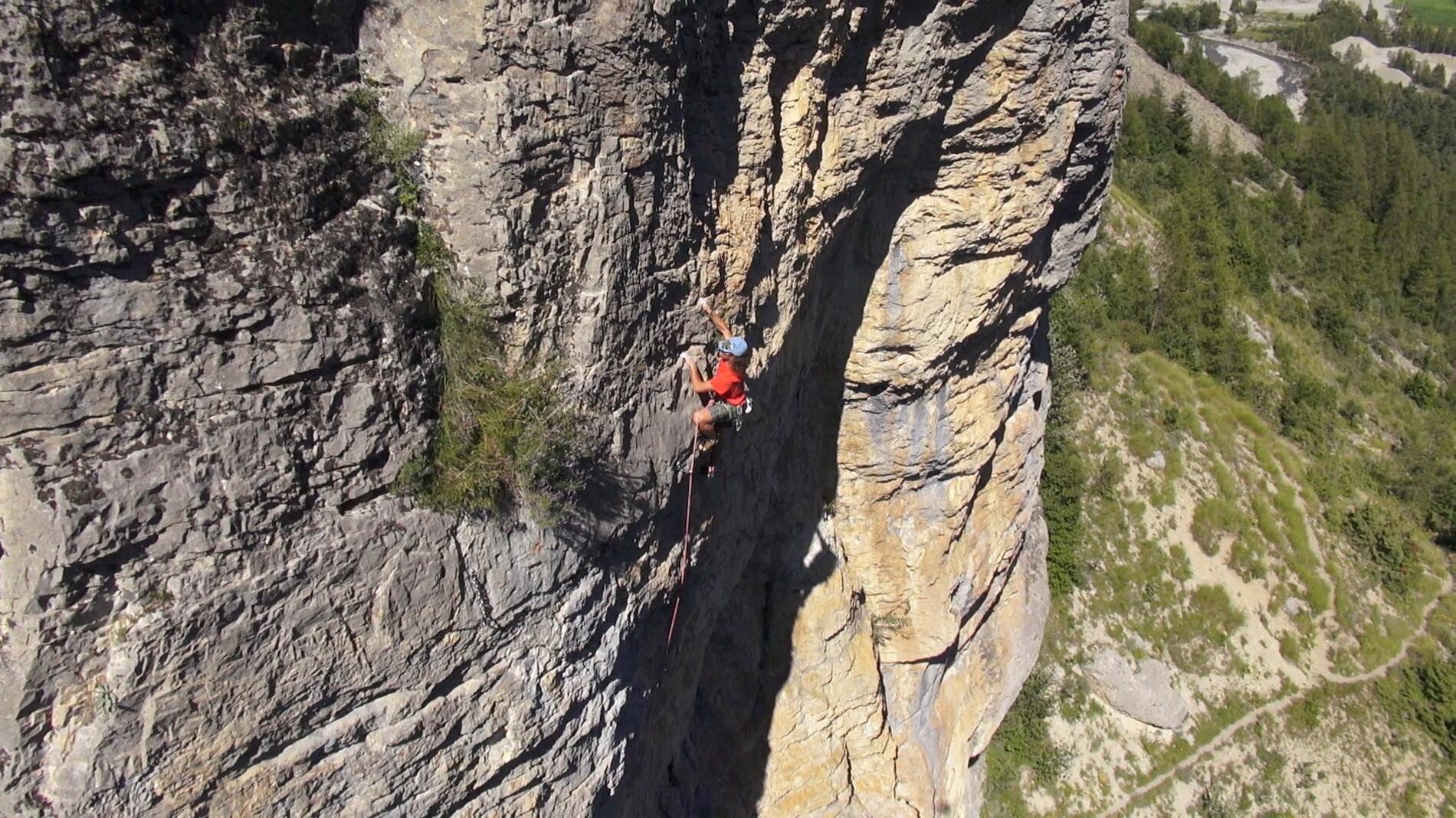 Escalade à Pont du Fossé, vallée du Champsaur