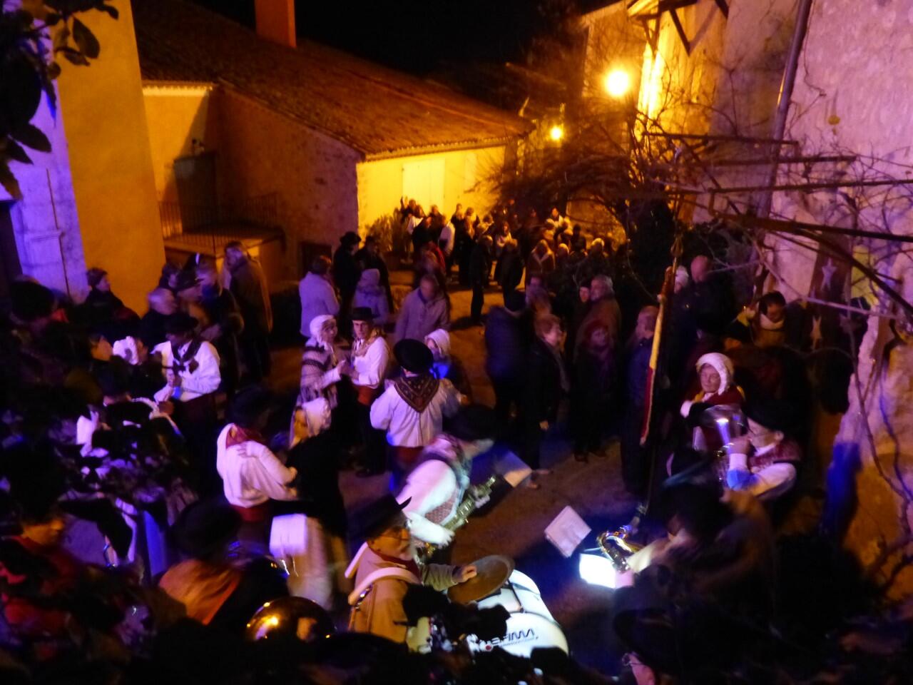 Chemin des Crèches à Serres