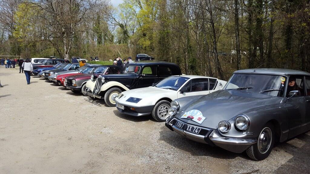 Rassemblement voiture de collection Club FFVE 74