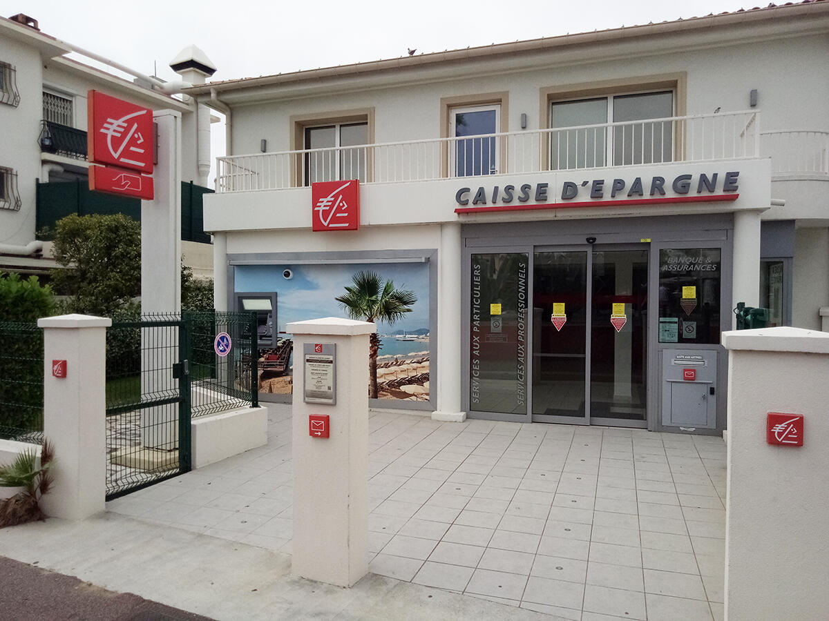 Banque Caisse d'Epargne Villeneuve-Loubet