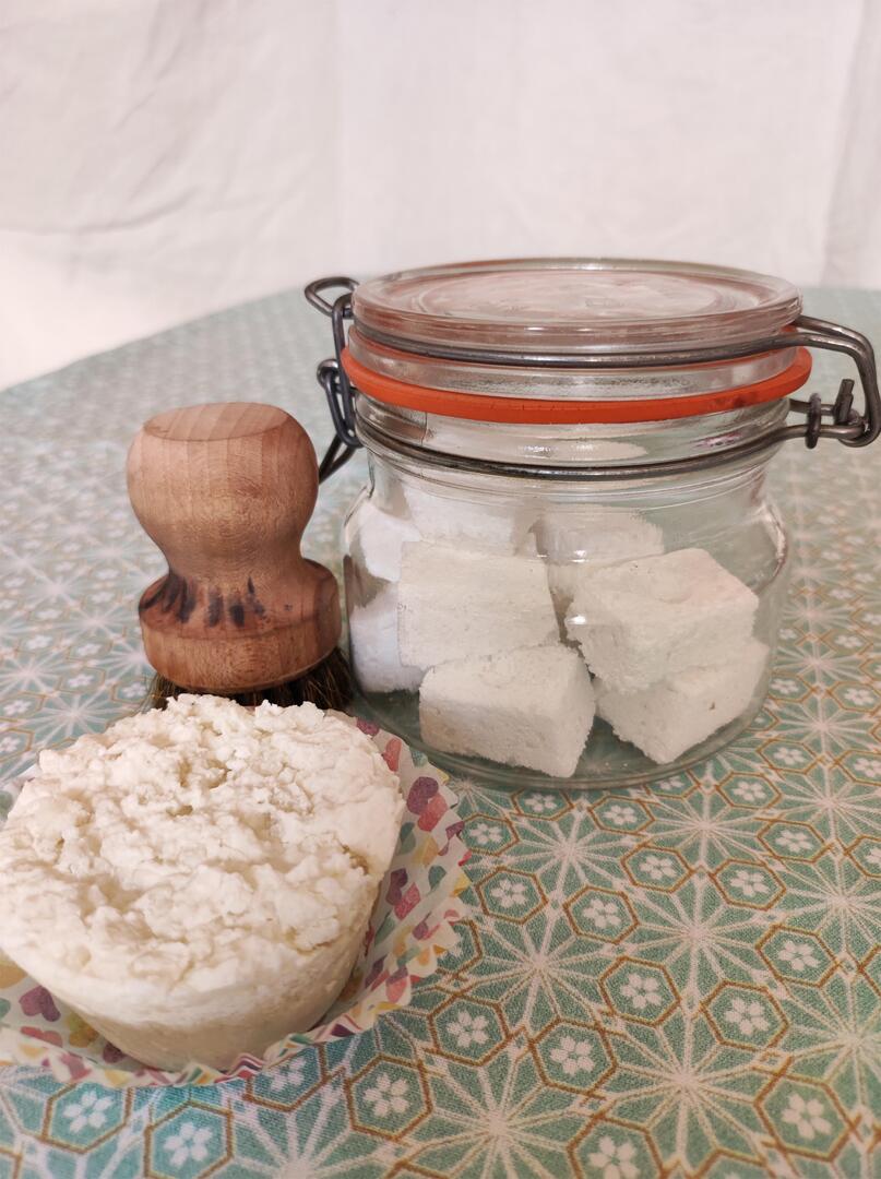 Atelier cosmétiques et produits ménagers