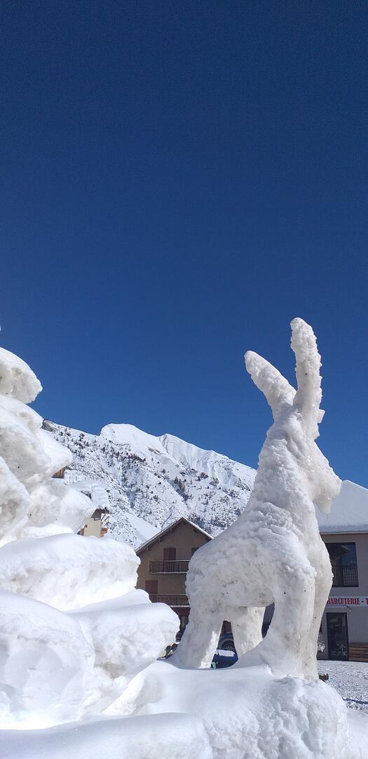 Sculpture sur neige Philippe Minier
