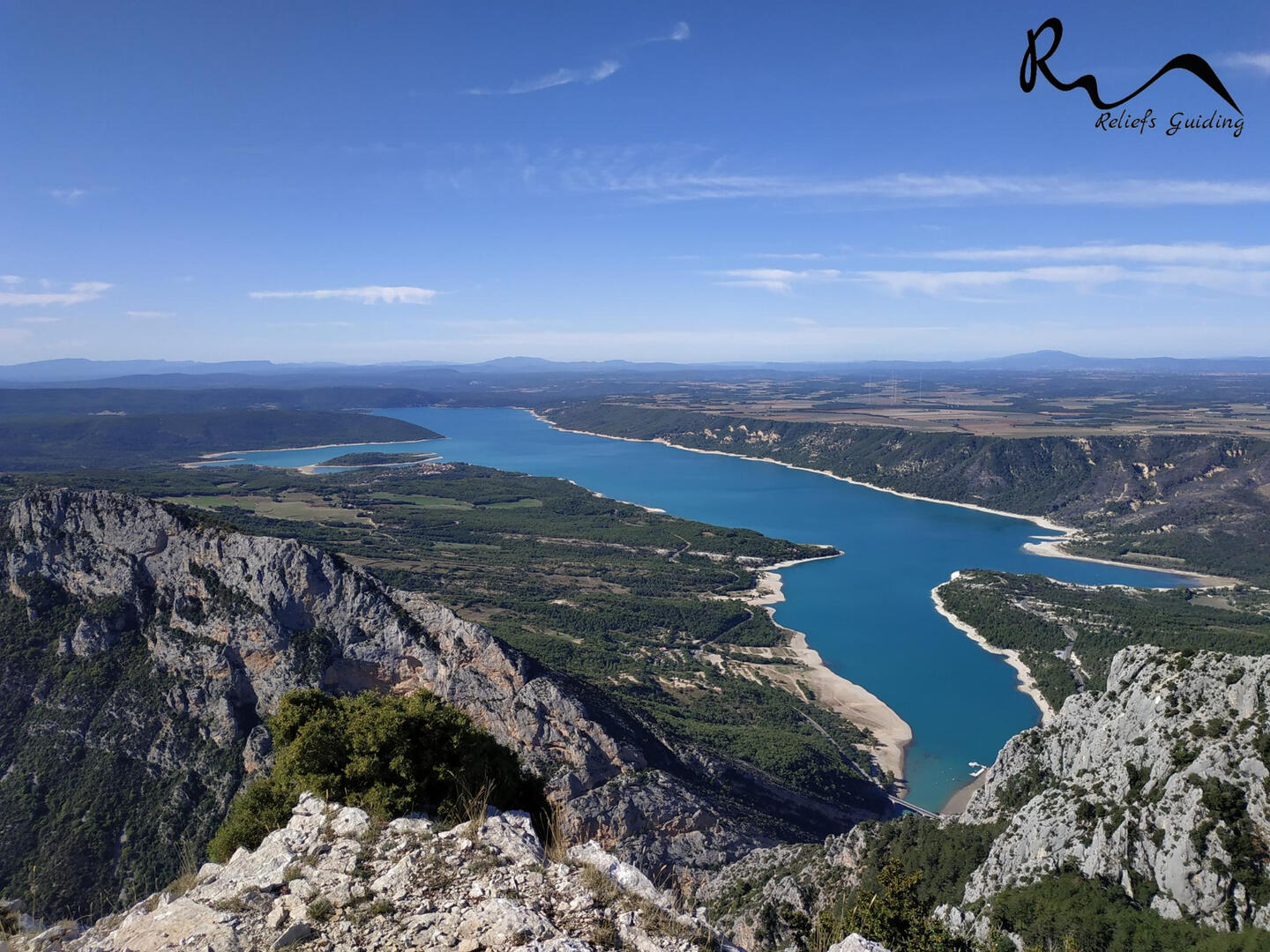 Les bords du lac de SainteCroix (Bauduen) ProvenceAlpesCôte d'Azur