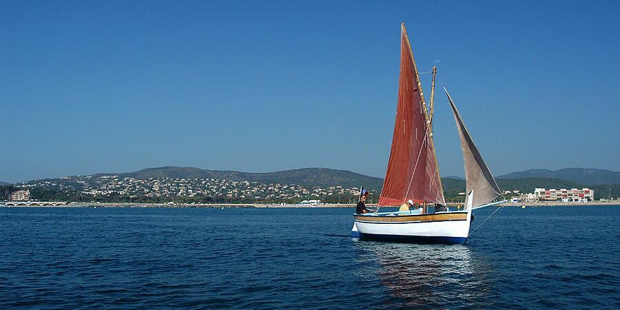 Les voiles latines