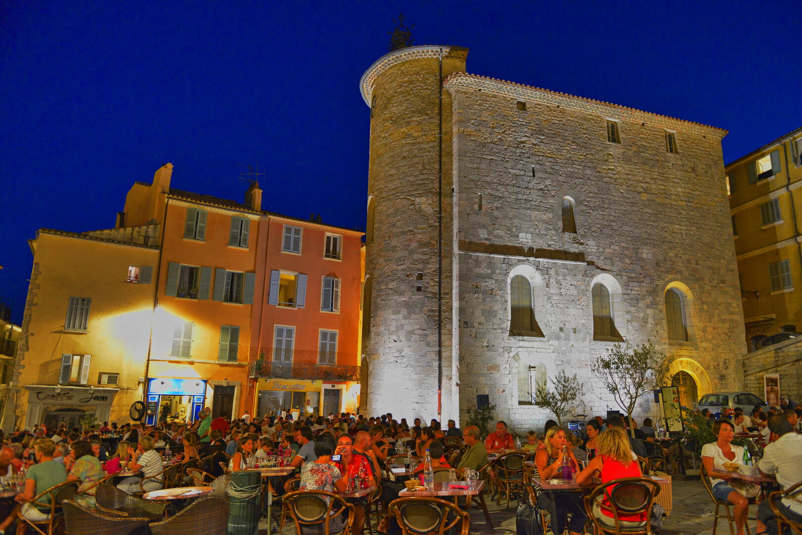 Restaurant hyeres tapas bar pizzas massillon