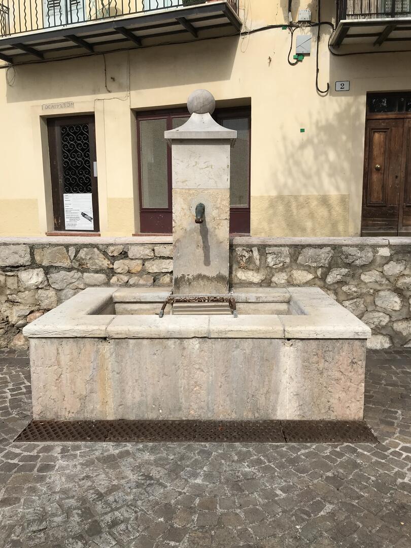 Fontaine Felix Poullan