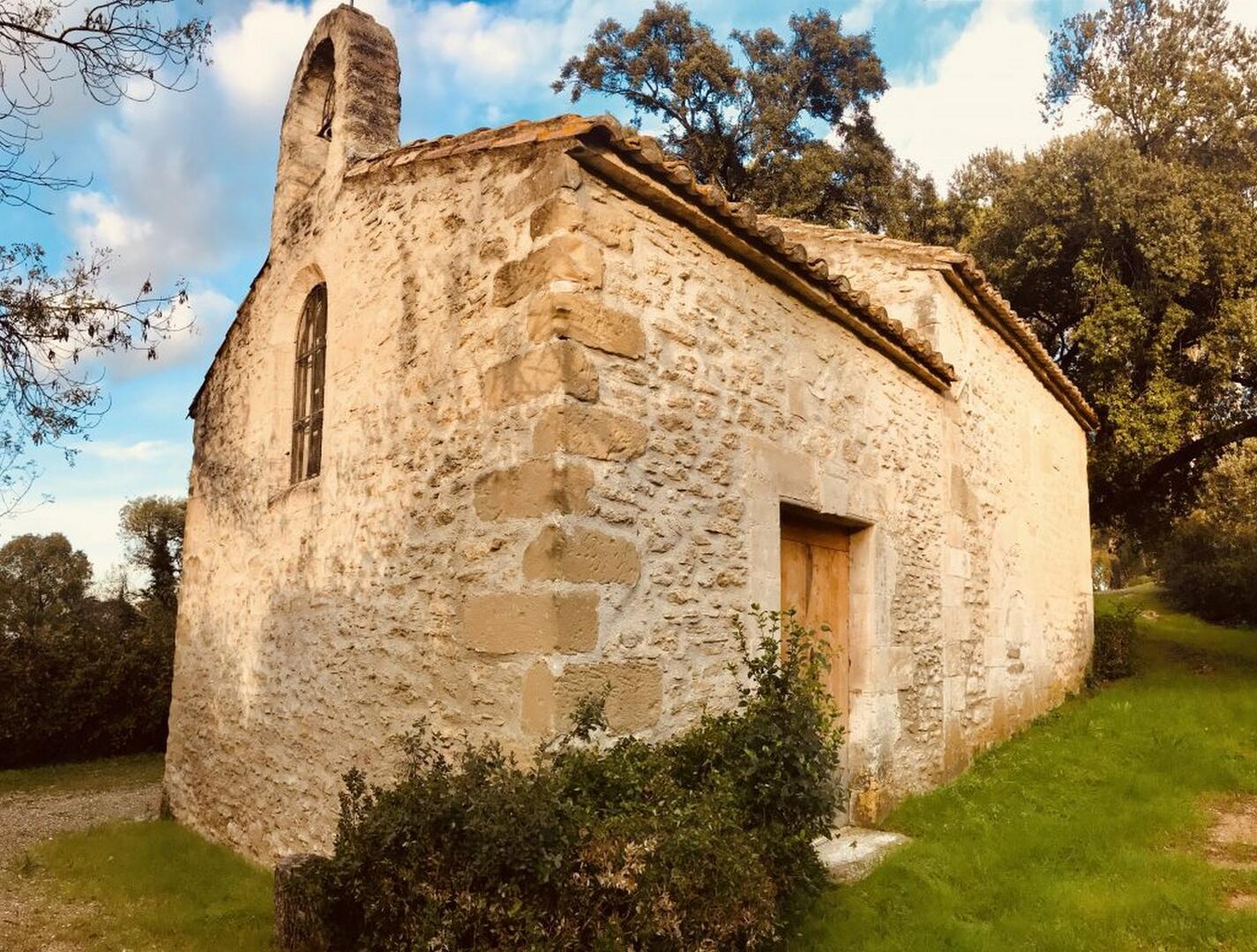 Mairie Mas Blanc les Alpilles
