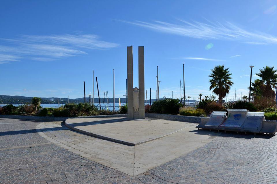 Monument Cavalaire