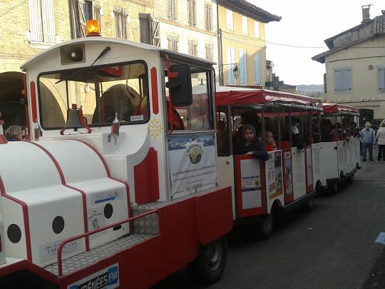 petit train marché beaumont