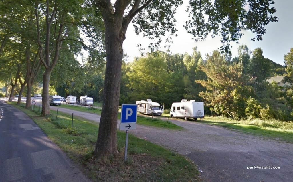 Aire de camping-car