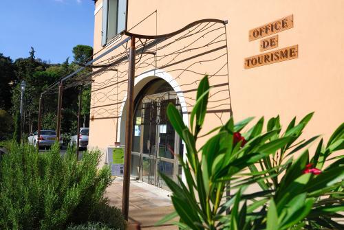 Office de Tourisme de Cotignac