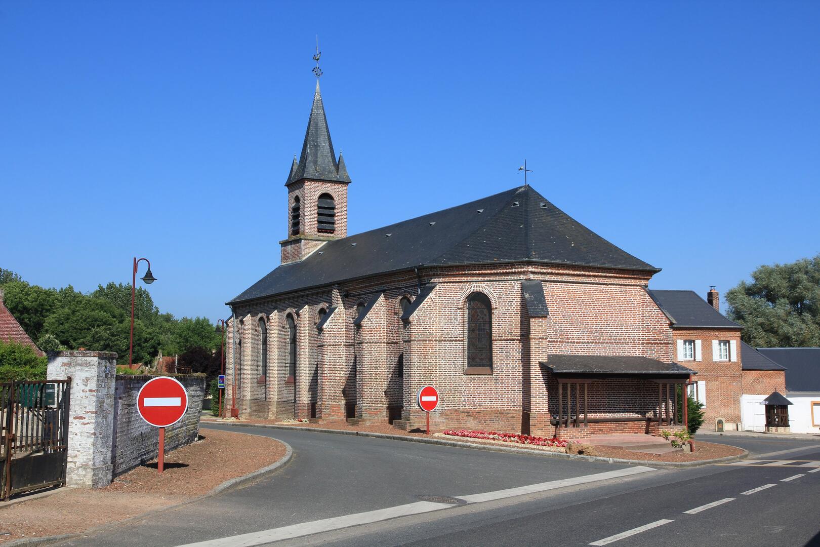 EGLISE SAINT JEAN-BAPTISTE - ESTREBOEUF 1