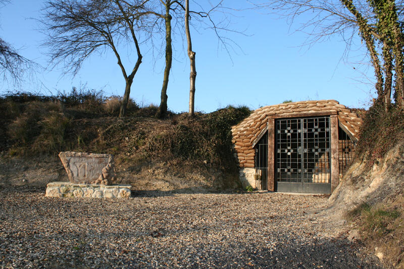 Monument de la 26e Yankee Division 2015 I < Braye-en-Laonnois < Aisne < Picardie