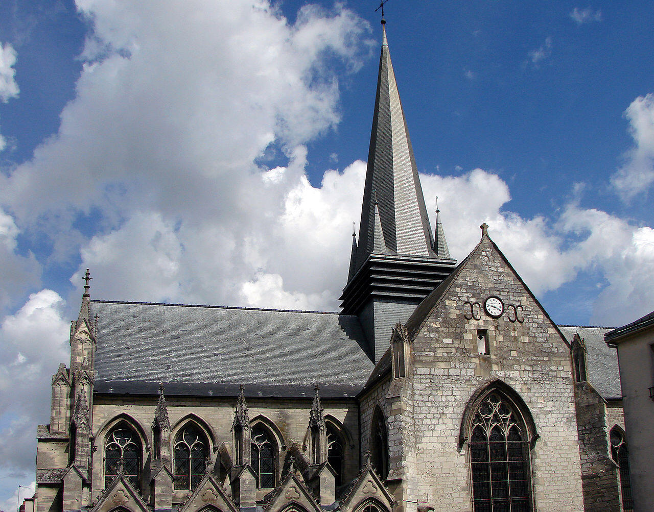 Basilique_Notre-Dame_de_Liesse