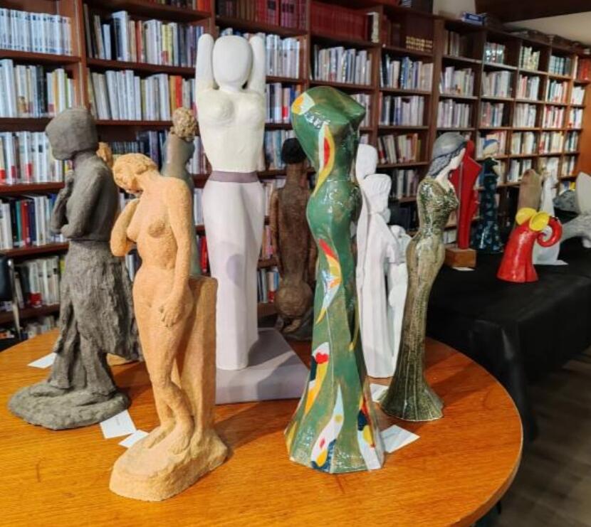 Exposition femmes félins