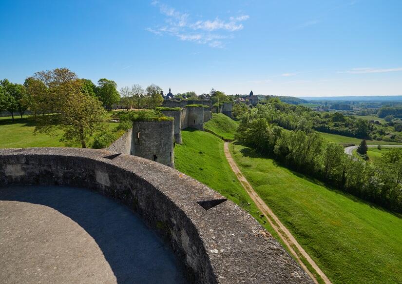 Coucy-le-Château-Auffrique _ le château 08©Hauts-de-France Tourisme_Frédérik Astier
