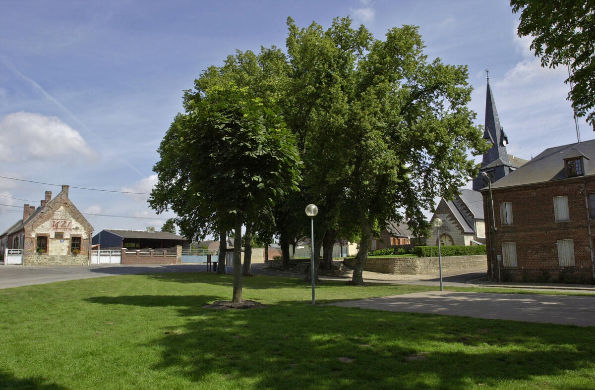 Village de Mesbrecourt