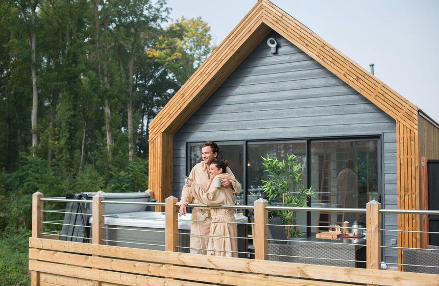 MAISSEMY Le lodge CREDITS