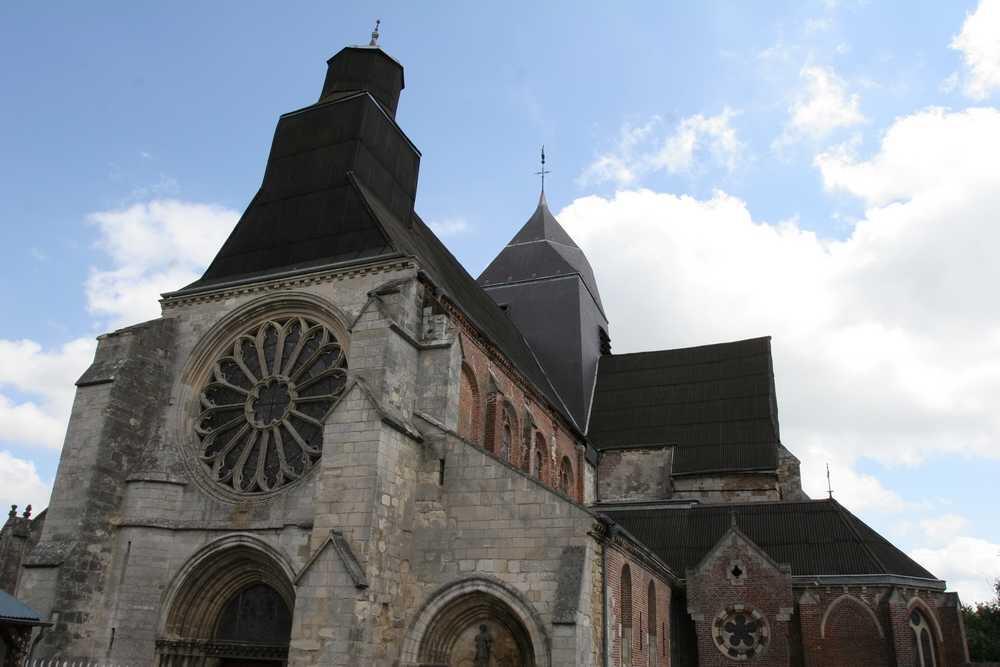 Collégiale < Rozoy-sur-Serre < Aisne < Picardie