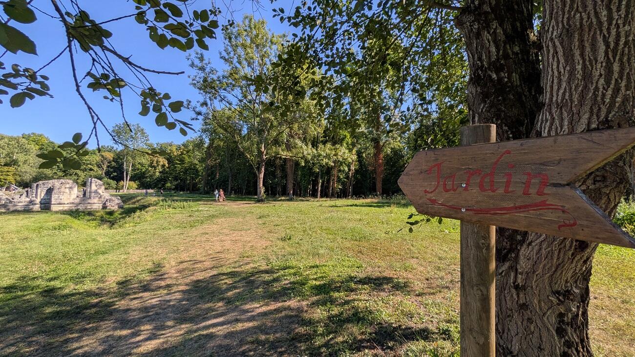 Expo plantes médicinales < Bouconville-Vauclair < Aisne < Picardie
