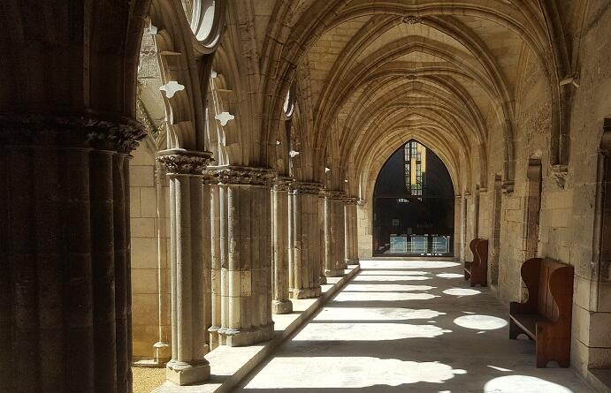 aux origines de l'abbaye Saint-Léger