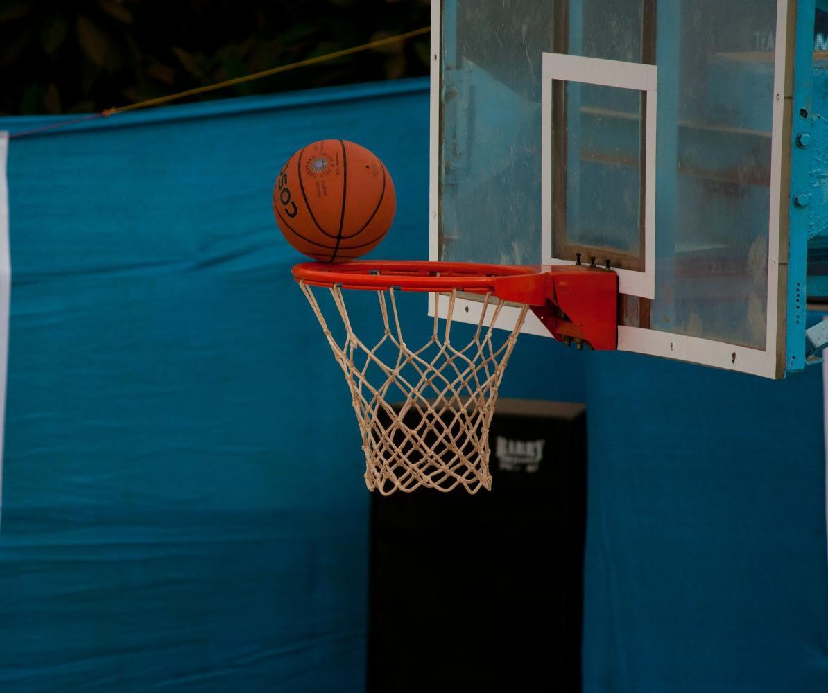 basketball-g54d5c73c2_1920 (1)