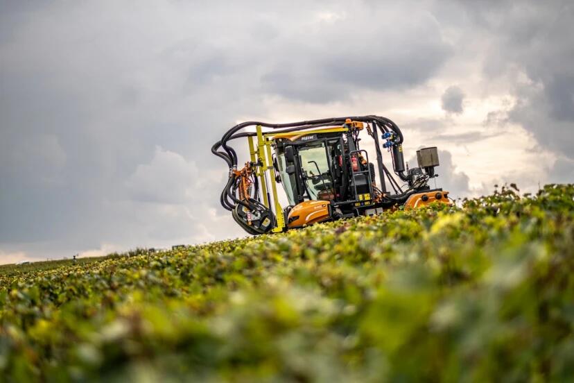 le-domaine-machine mondet pere et fils