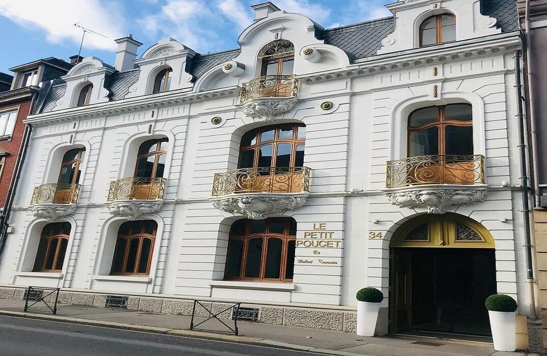 Le Petit Poucet