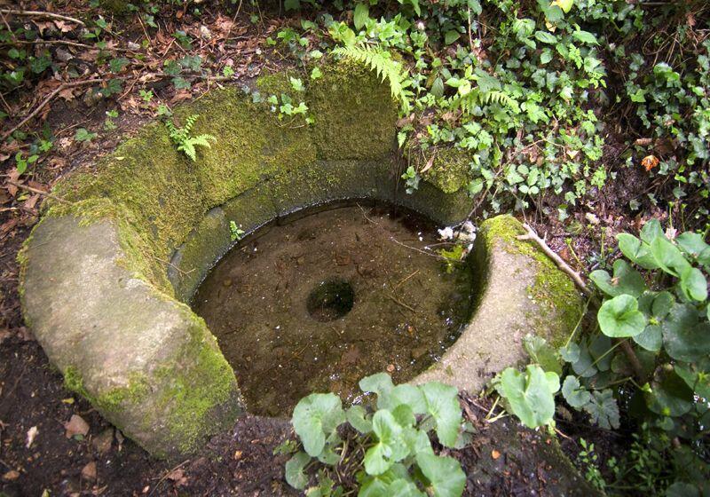La fontaine des Galeux_1