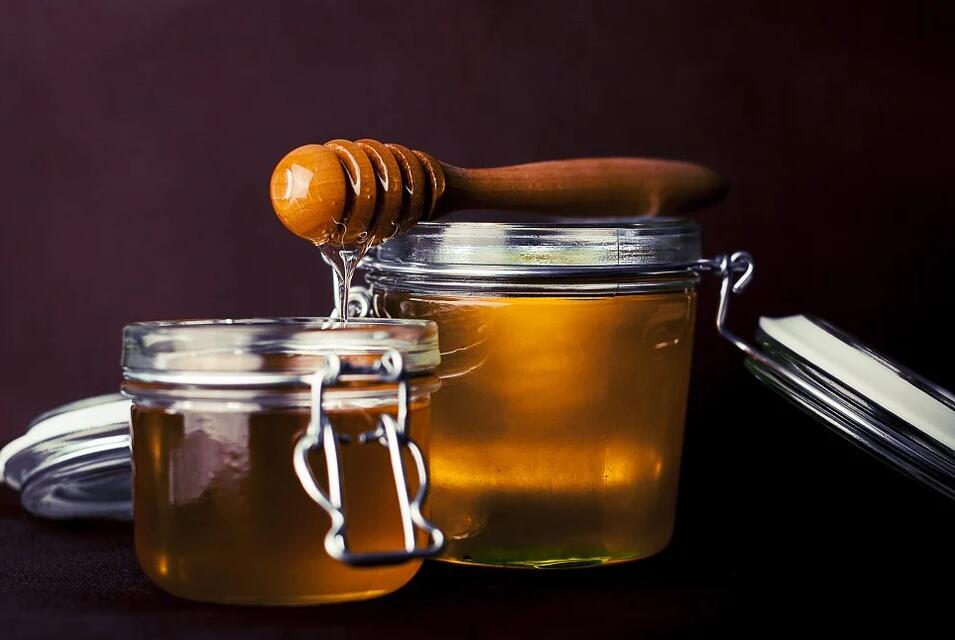 Miel de Thierry et Insa Dolivet_1
