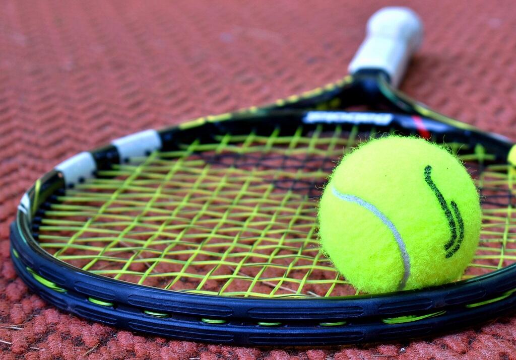 Court de tennis, à Eymoutiers_1