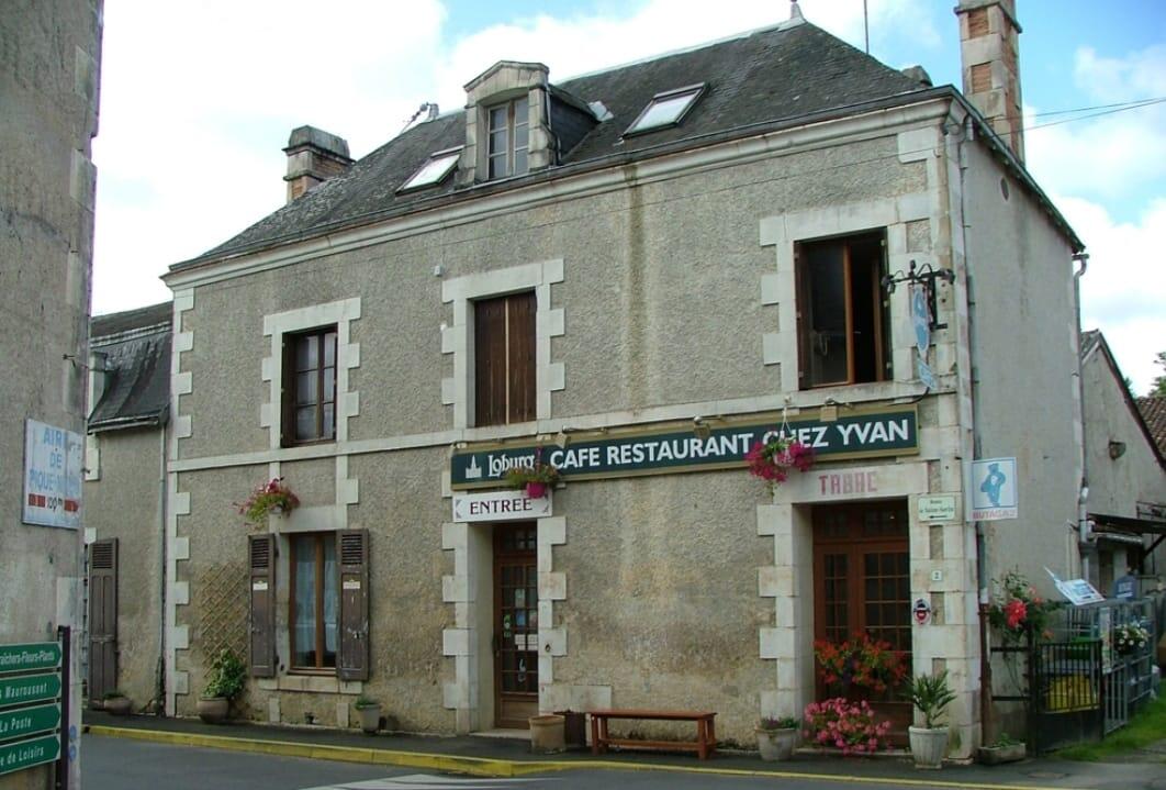 cafe des sports.jpg_1