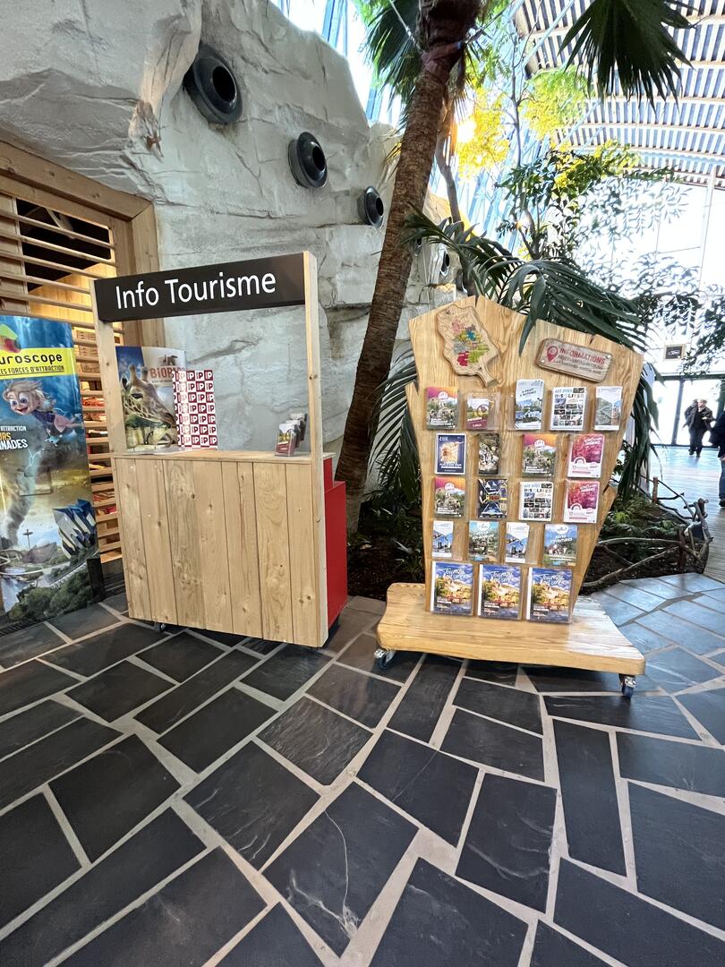 Point d'informations touristiques_Center Parcs-Le Bois aux daims_2023