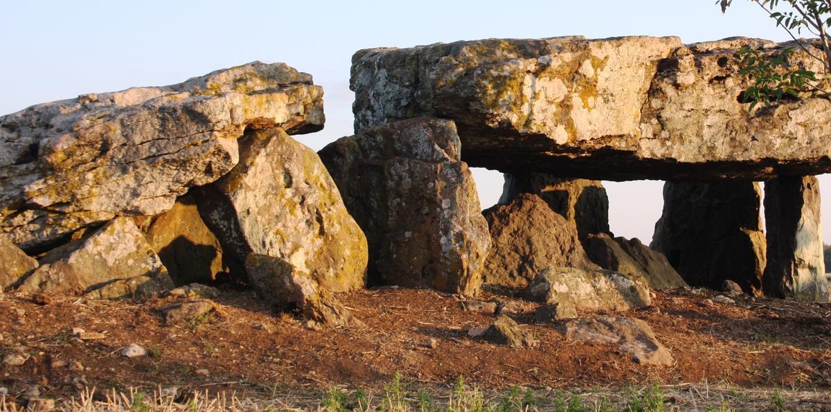 dolmen