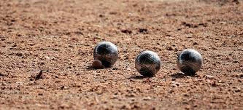 Pétanque, Molki et jeu du Palet