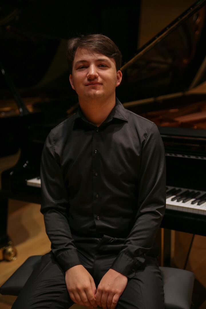 Adrian Herpe