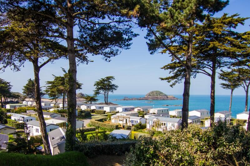 Camping - Les Chevrets - Saint-Coulomb