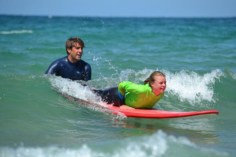 9 EMERAUDE SURF SCHOOL-brochure