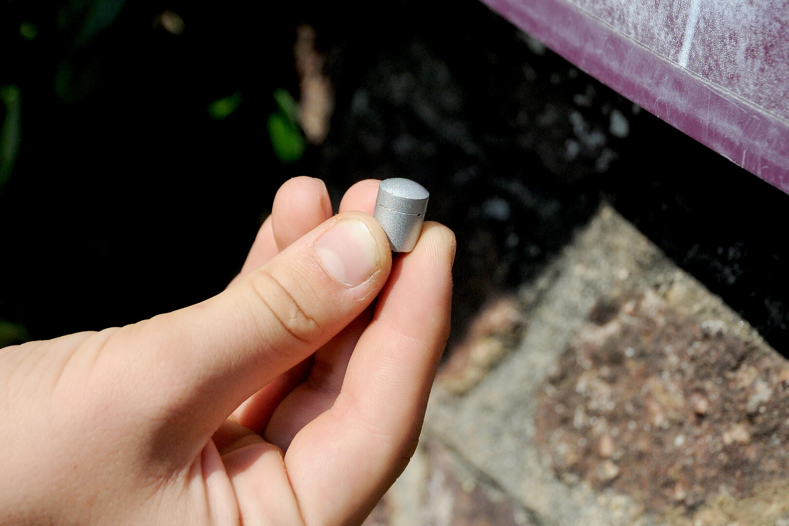 Nanocache geocaching