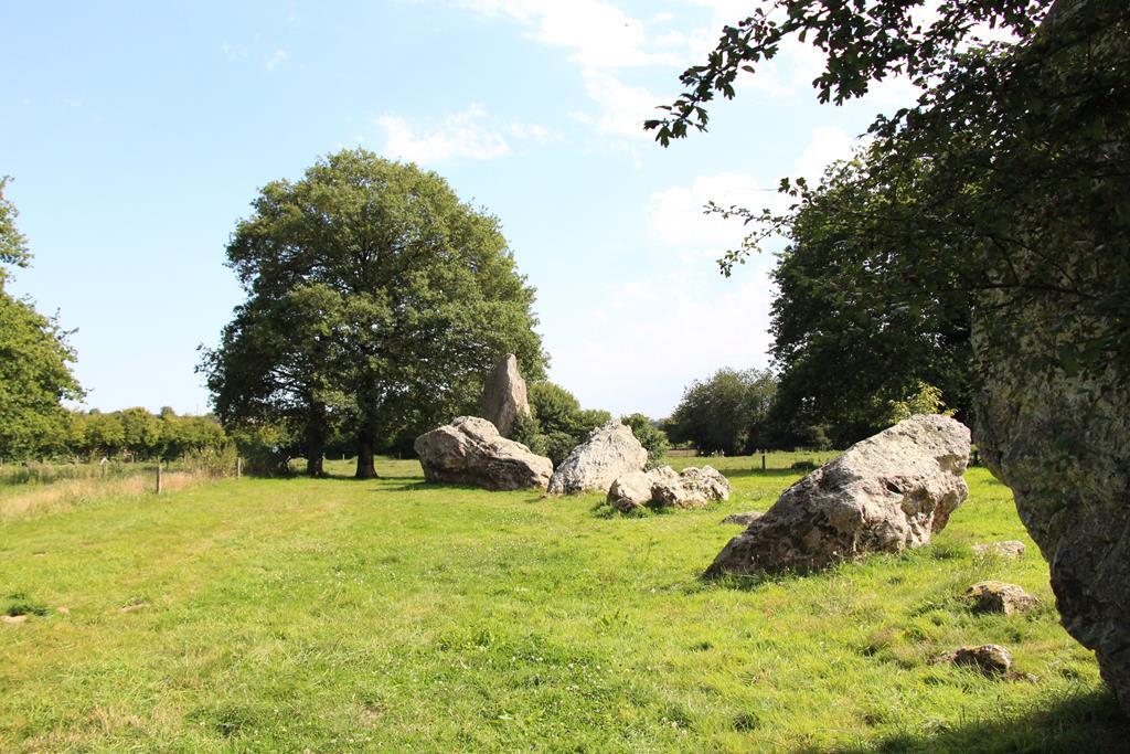Mégalithes de Lampouy