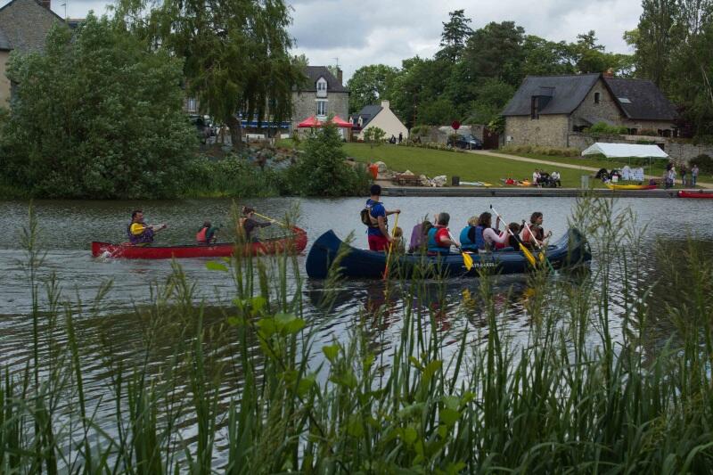 Canoës sur la Vilaine© CKCPR