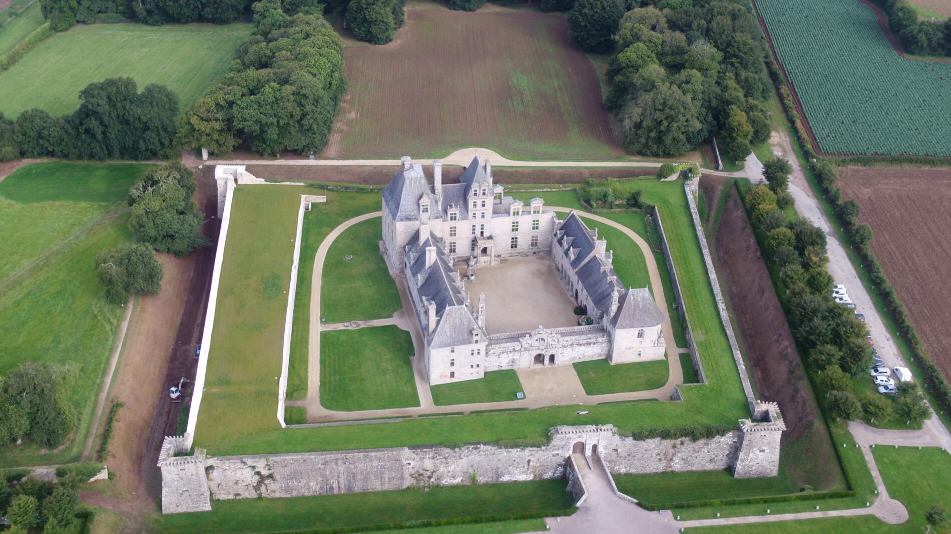 Vue aérienne Château Kerjean