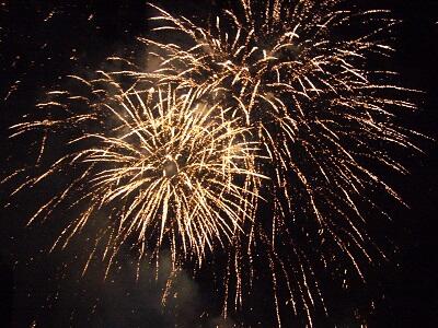 Feu_d'artifice_14_juillet_2009_Limoges