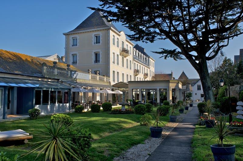 Hôtel-restaurant Grand hôtel de Courtoisville