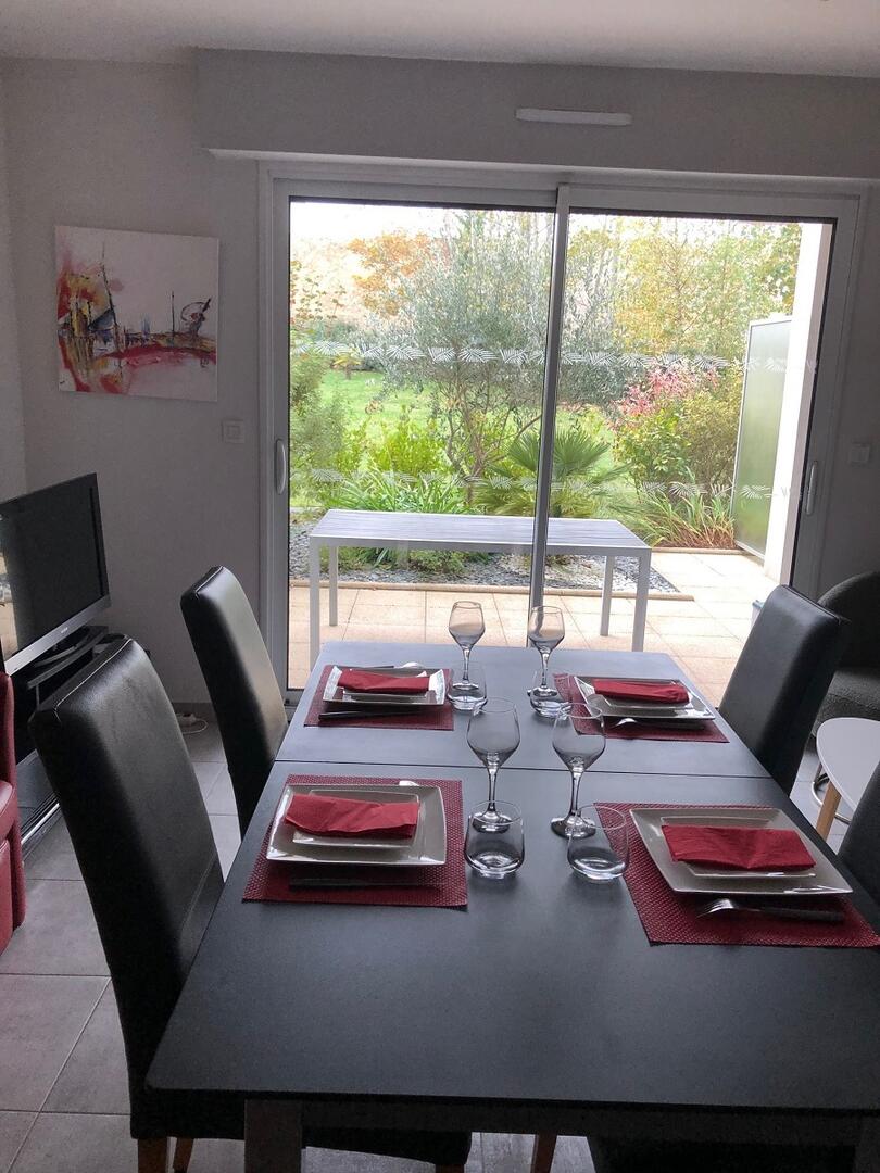 Location appartement - M. Chevalier- Salle à manger