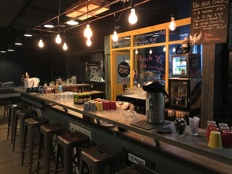 Conduire à Lohéac et Paddock café