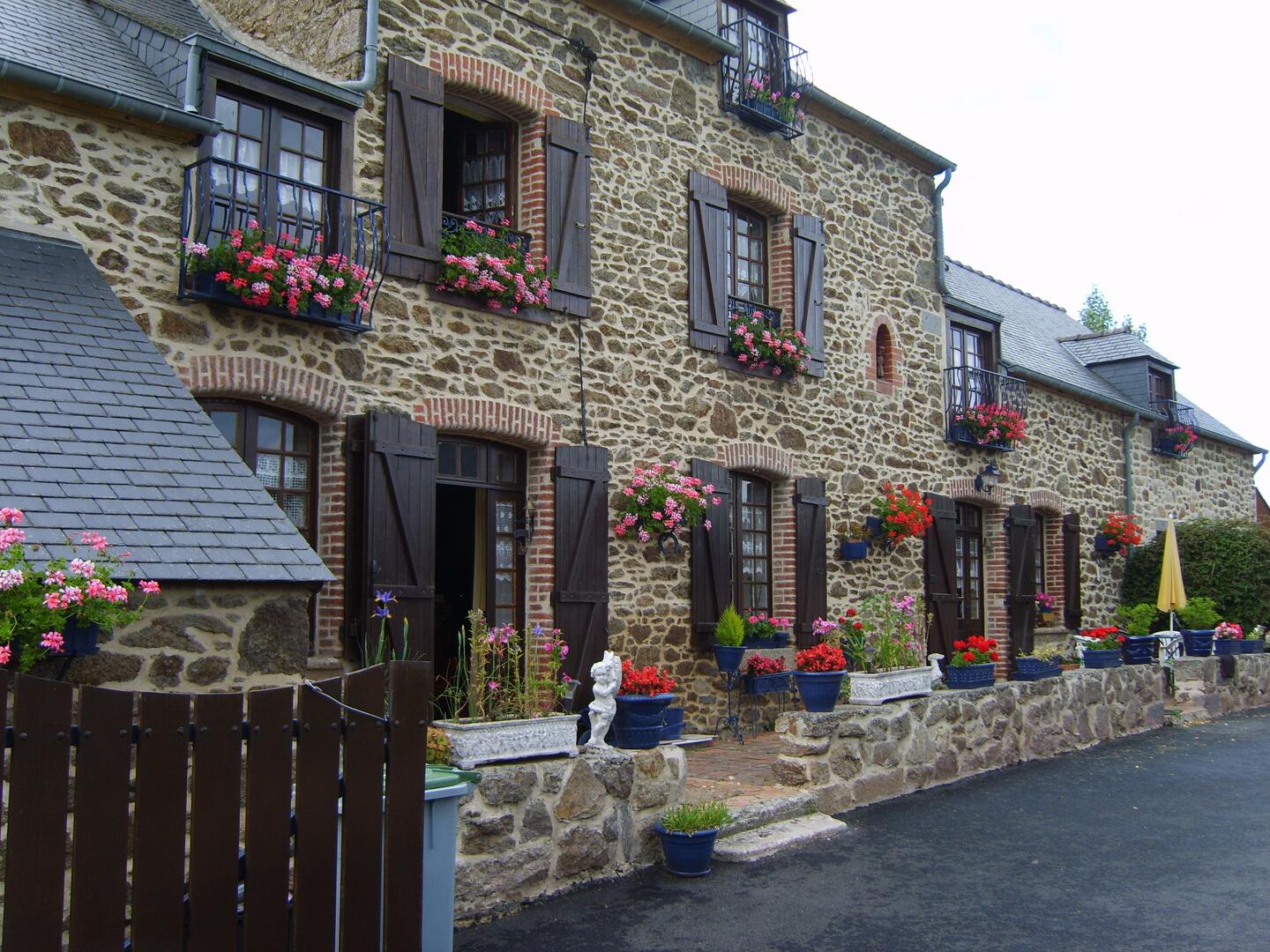 Madame-Martine-Demarquay-Saint-Briac-facade-2