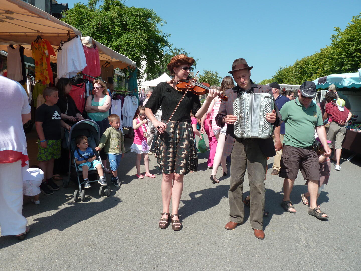 Marché animé de Guerlesquin