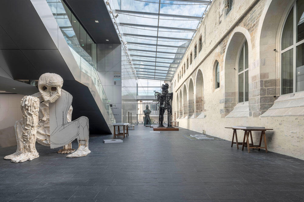 La collection Pinault s'expose en noir et blanc