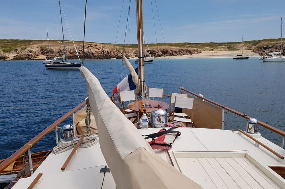 Sail and Swing